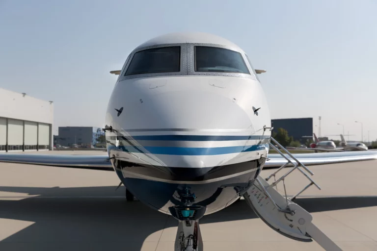 Front of a Gulfstream businessjet.